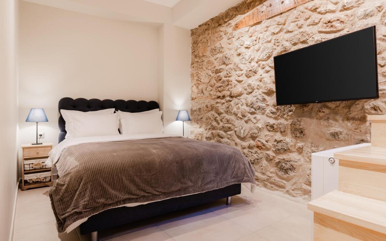 Aldia Suites Arachova Exteriör bild